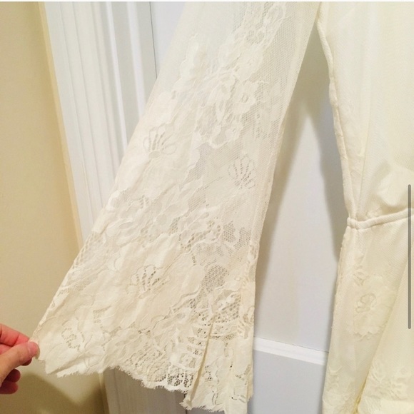 NWT Show Me Your Mumu Loretta Romper Cream Lace - Picture 5 of 9